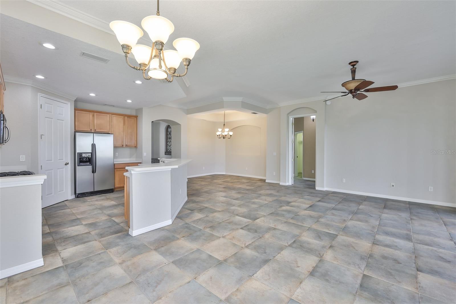 1324 Emerald Dunes Dr Property Photo 16