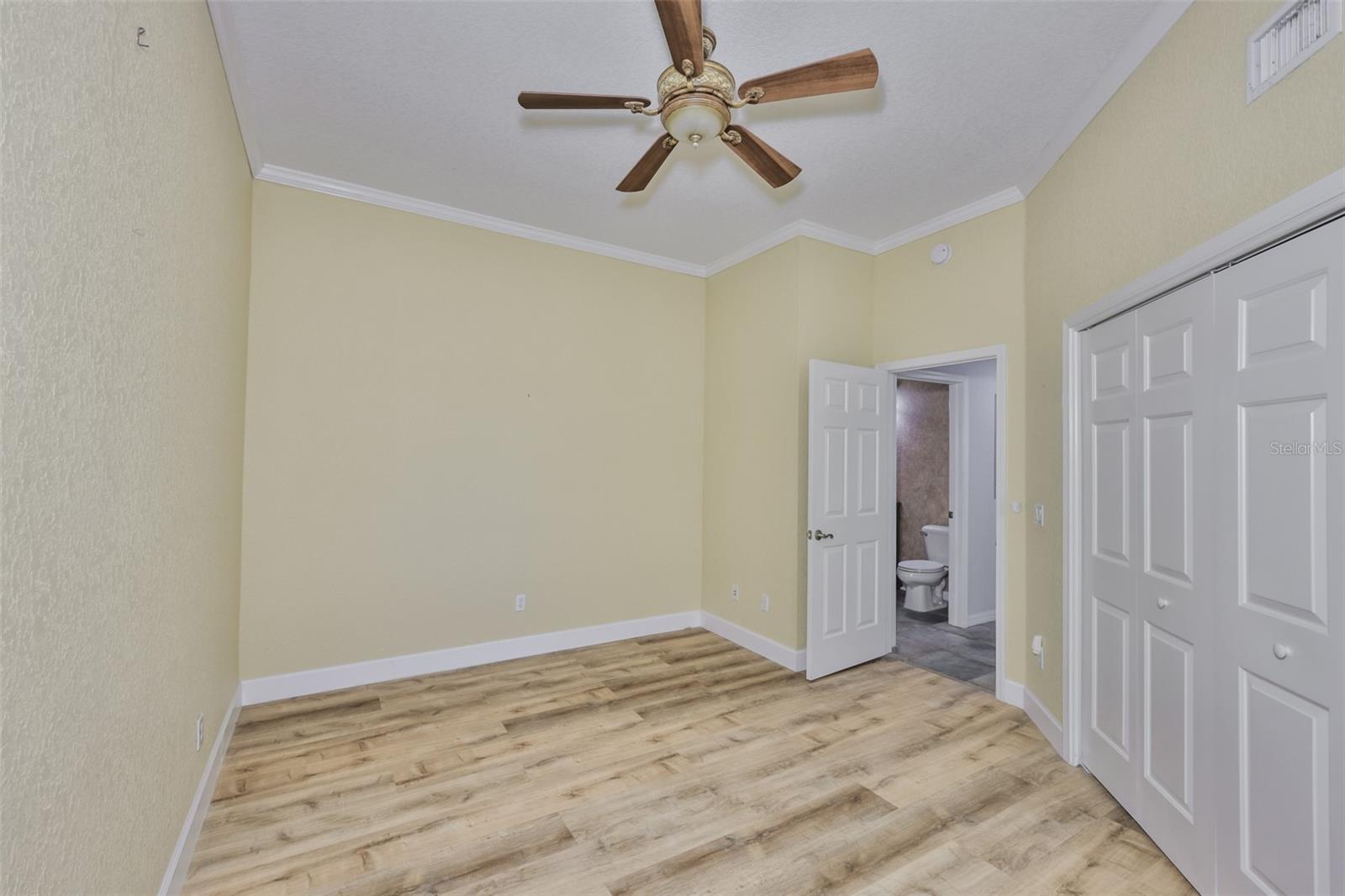 1324 Emerald Dunes Dr Property Photo 34