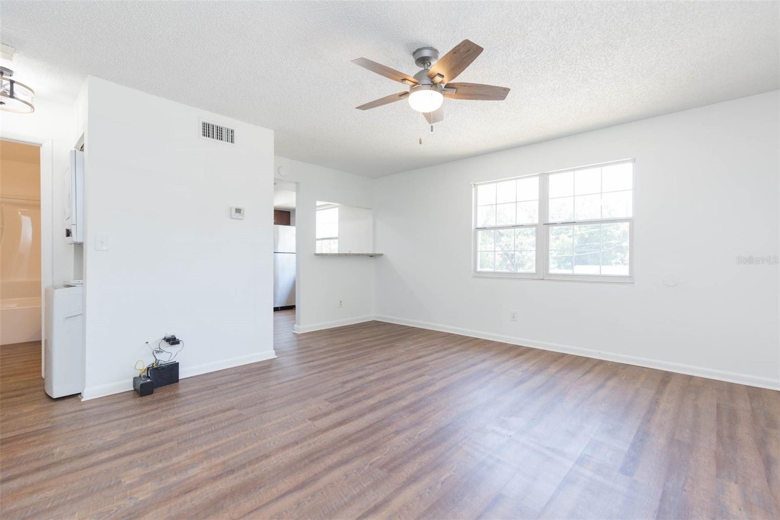 8510 N Tampa St #b Property Photo 10