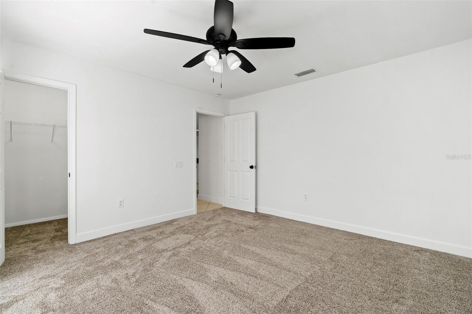 1106 Hummingbird Ln Property Photo 40