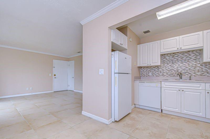 13693 Orange Sunset Dr #203 Property Photo 12