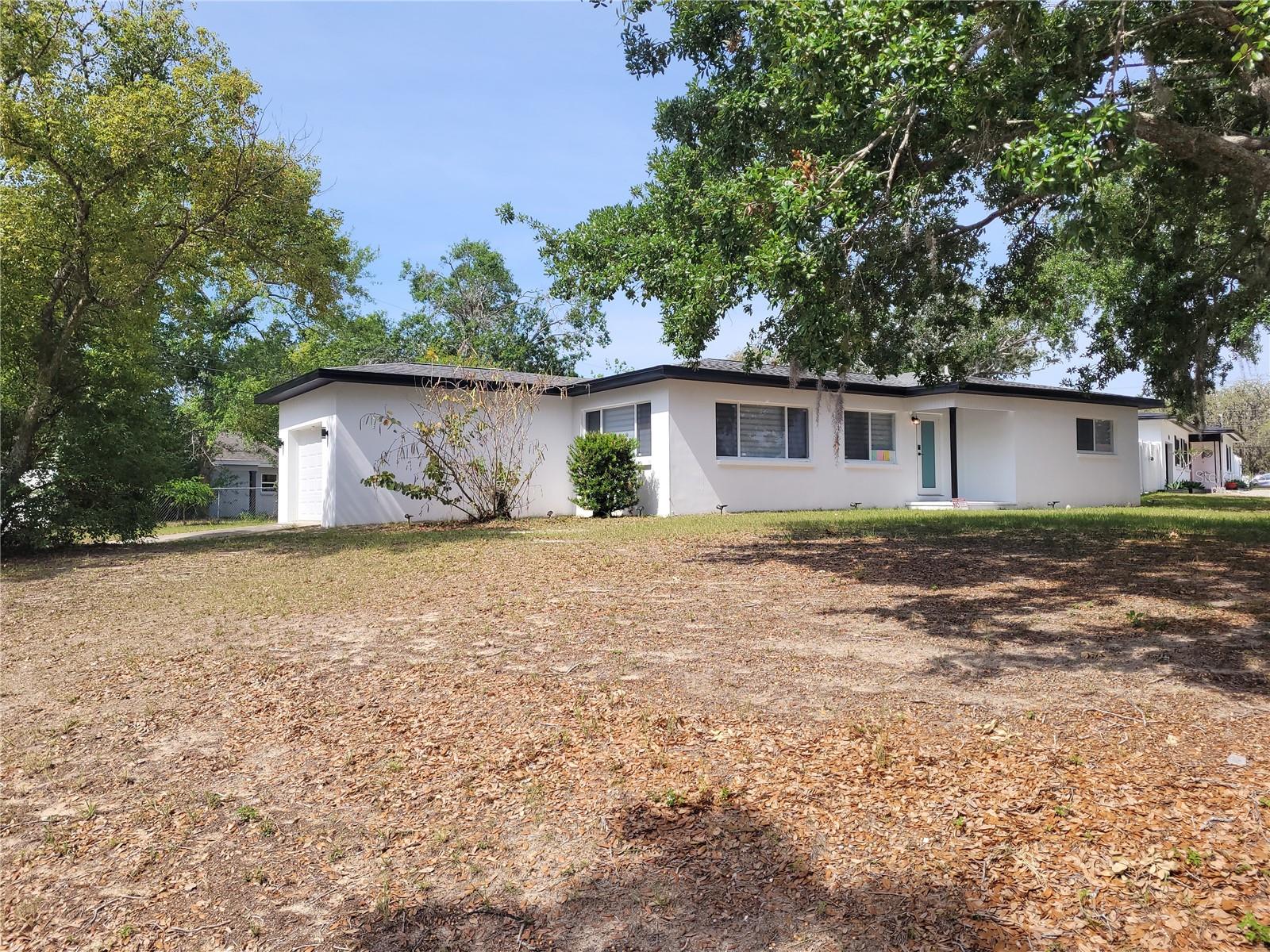 105 Forest Park Ave Property Photo 1