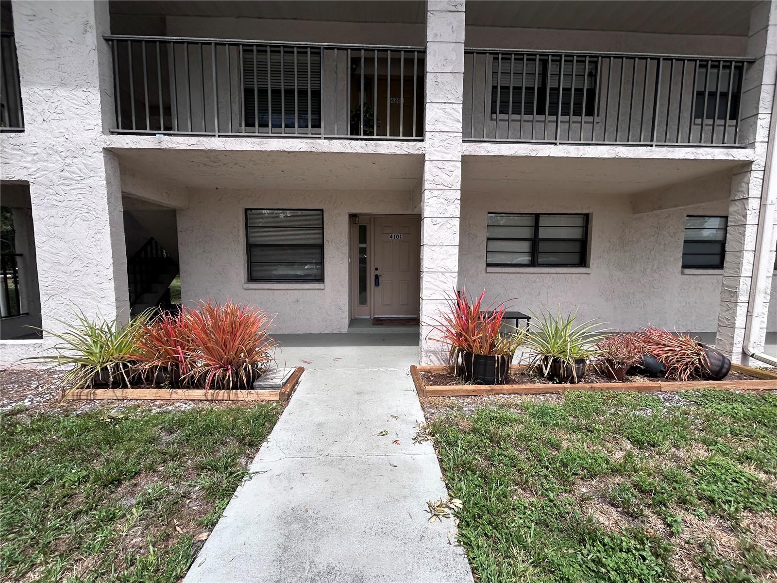 2275 62ND AVE N #101