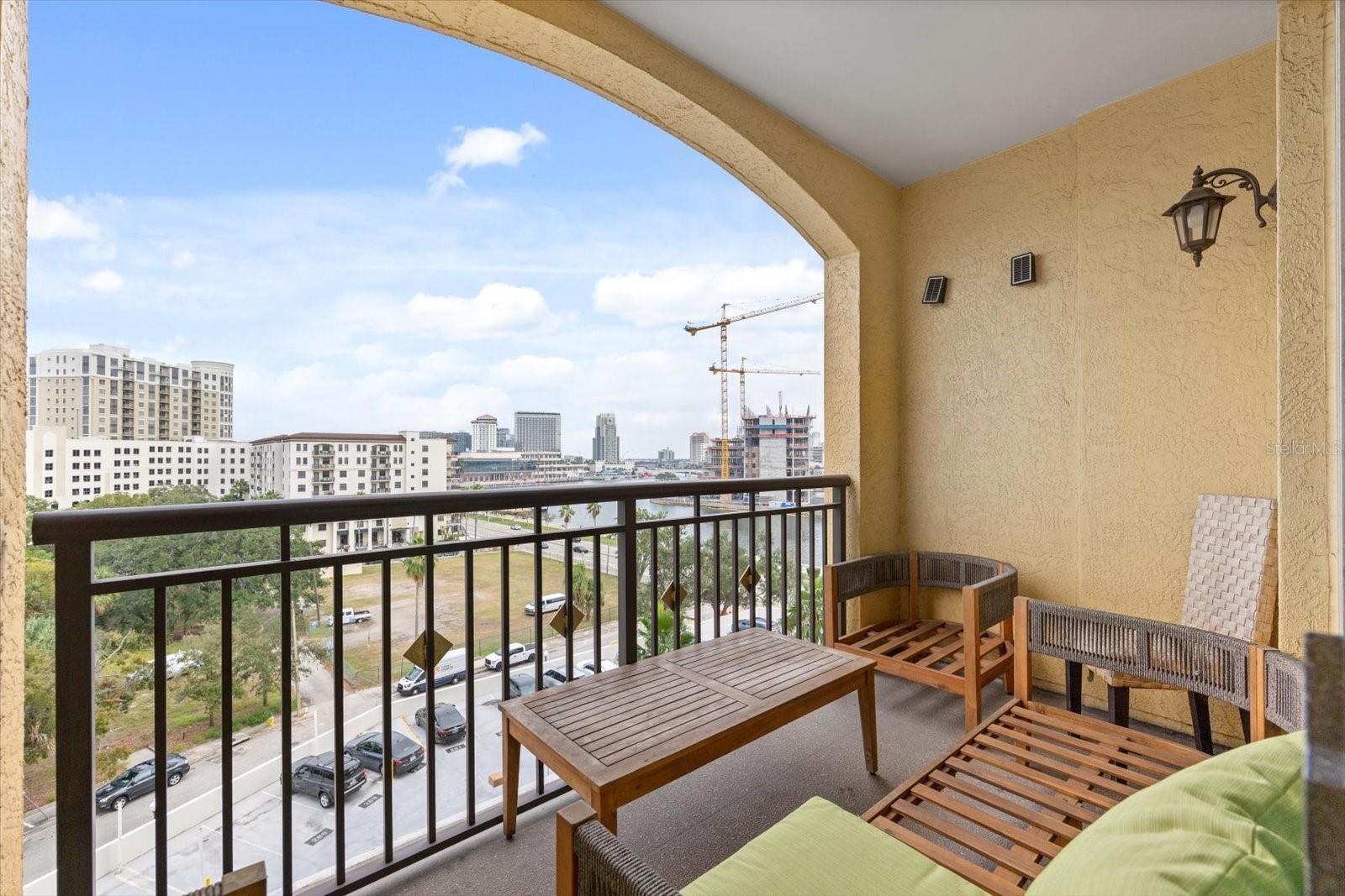345 Bayshore Blvd #706 Property Photo 12