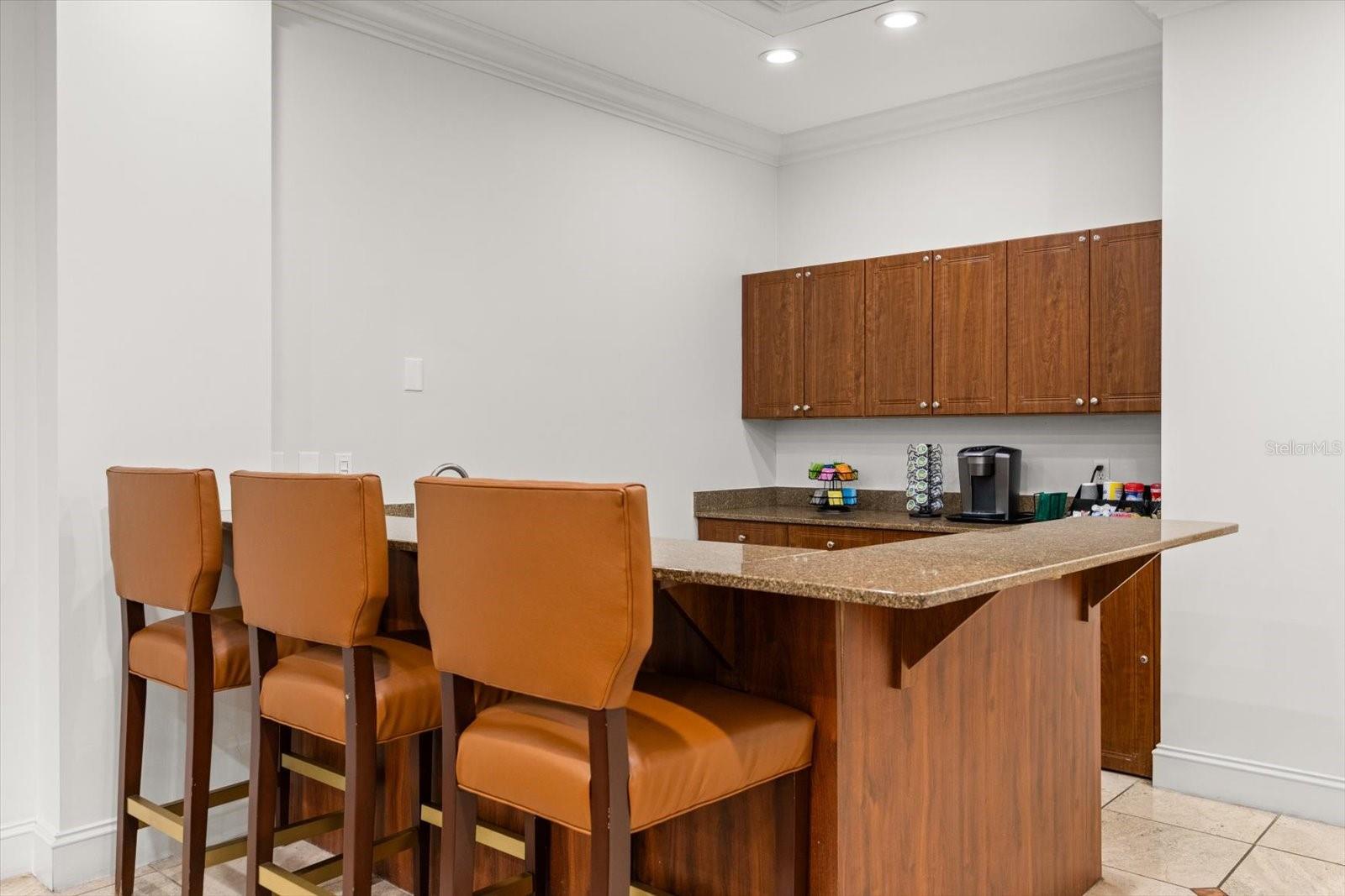 345 Bayshore Blvd #706 Property Photo 32