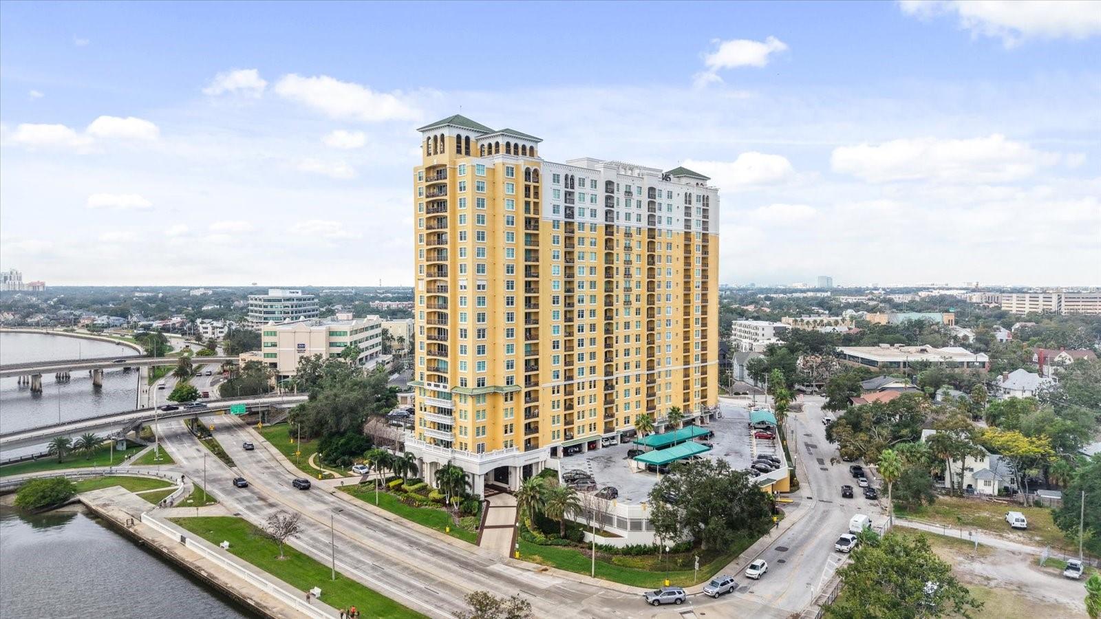 345 Bayshore Blvd #706 Property Photo 38