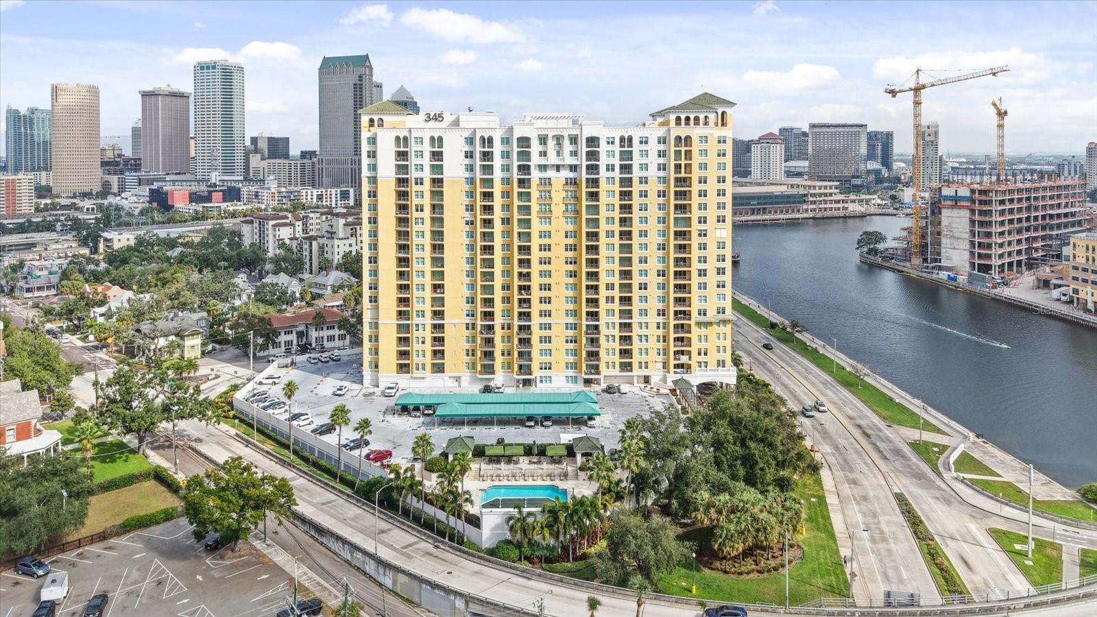 345 Bayshore Blvd #706 Property Photo 41