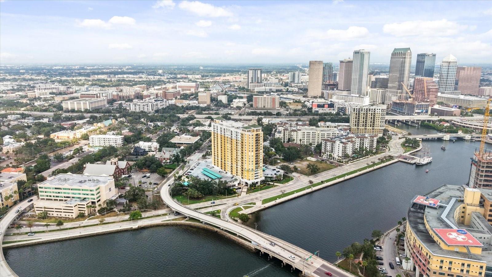 345 Bayshore Blvd #706 Property Photo 43