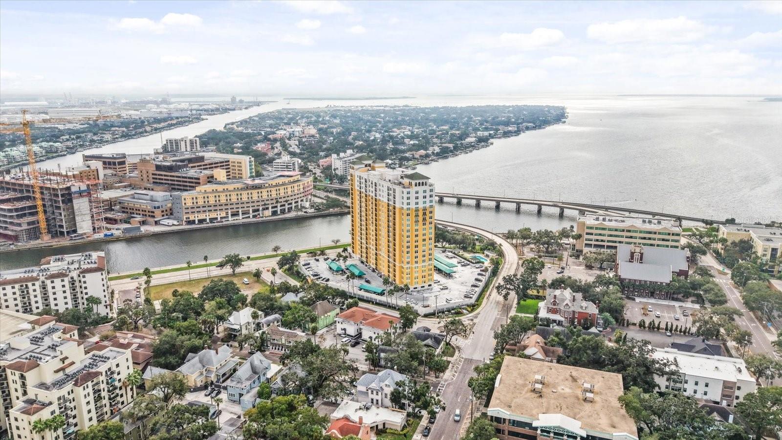 345 Bayshore Blvd #706 Property Photo 46