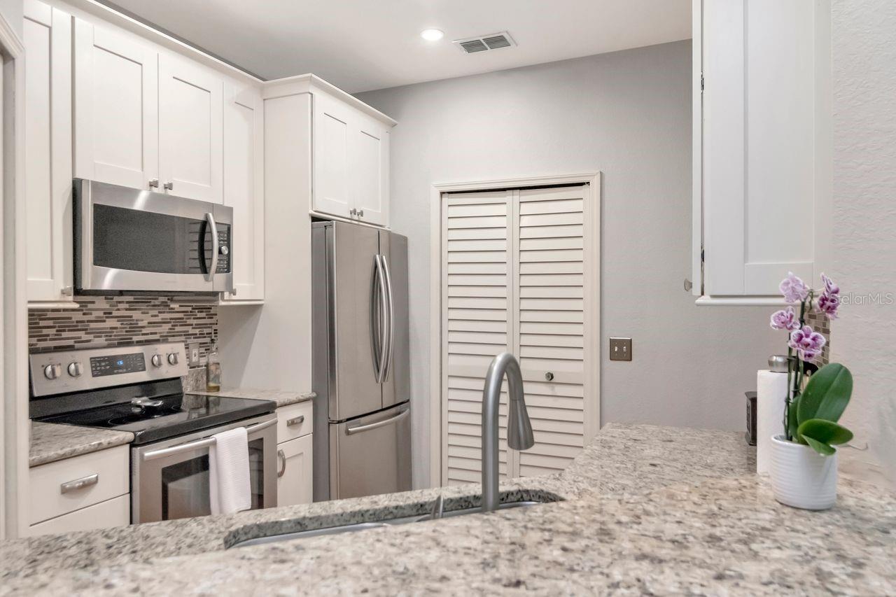 2217 Tuscany Trce #10 Property Photo 12