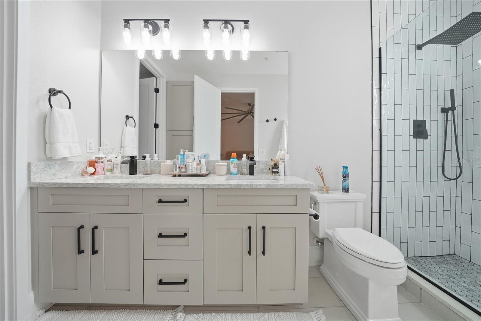 2511 N Grady Ave #91 Property Photo 50