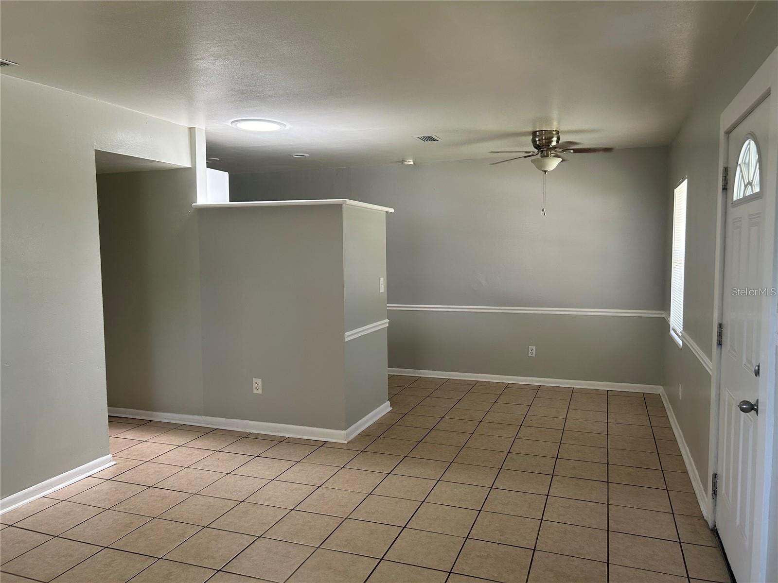 232 Beverly Blvd Property Photo 4
