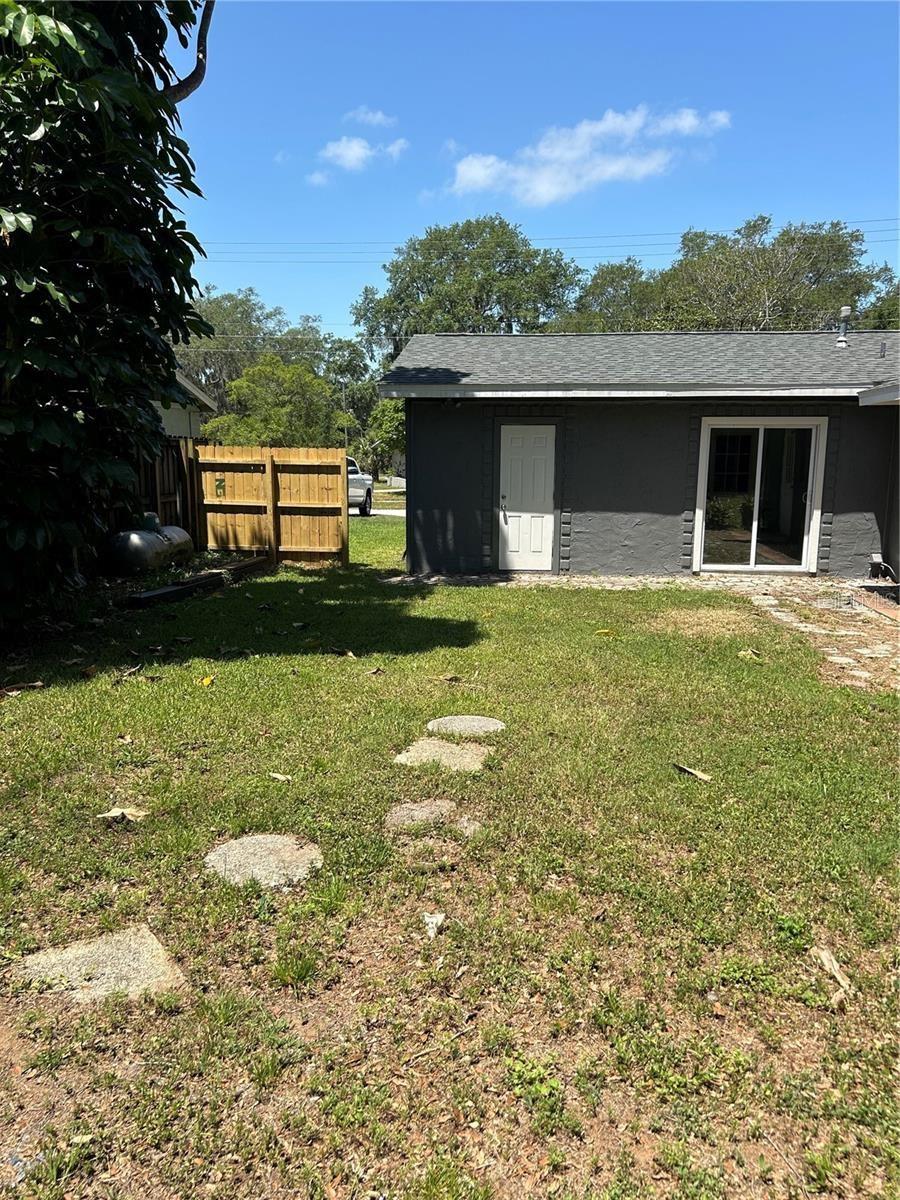 232 Beverly Blvd Property Photo 13