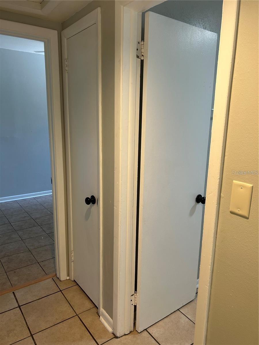 232 Beverly Blvd Property Photo 22
