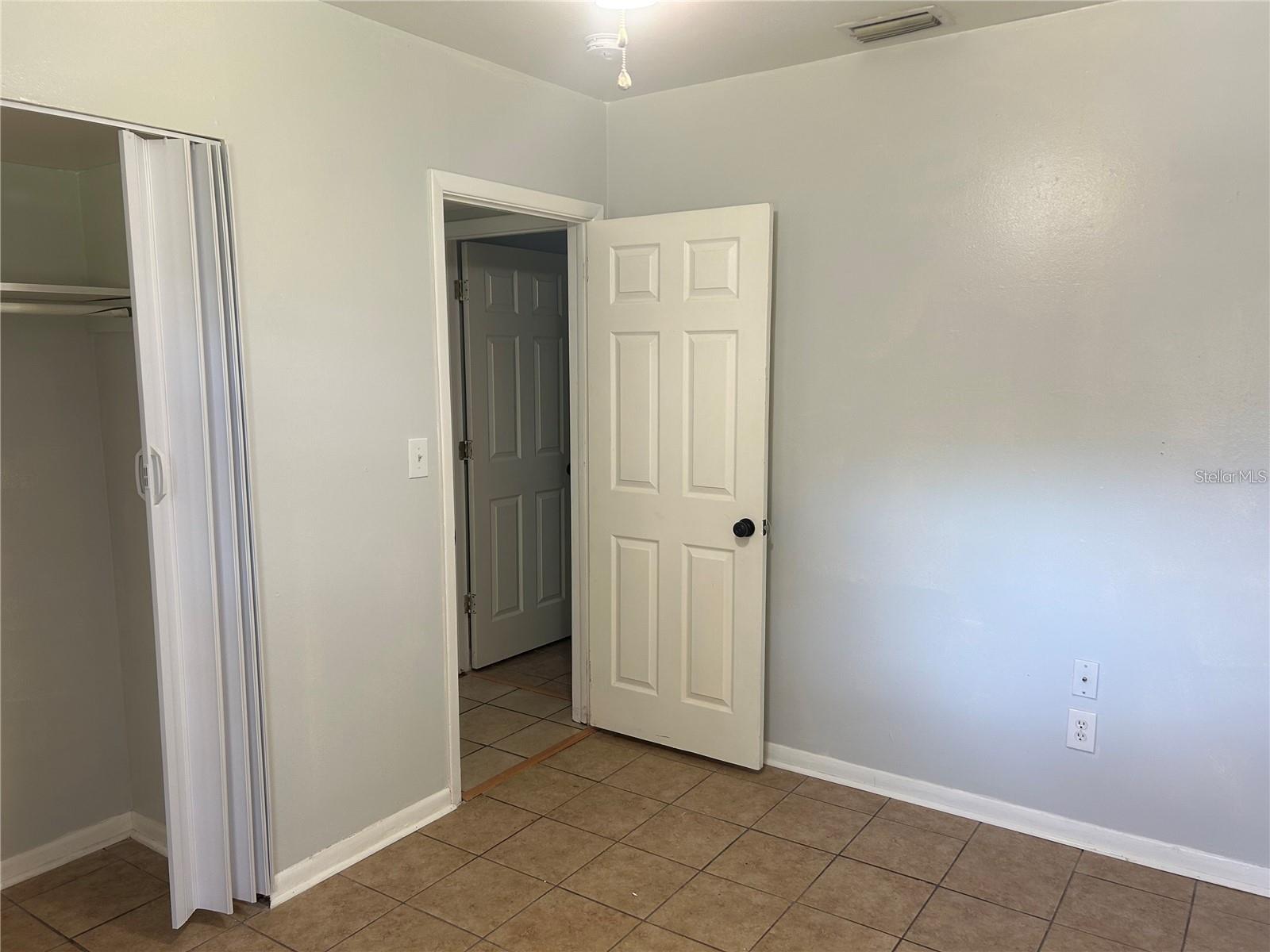 232 Beverly Blvd Property Photo 28