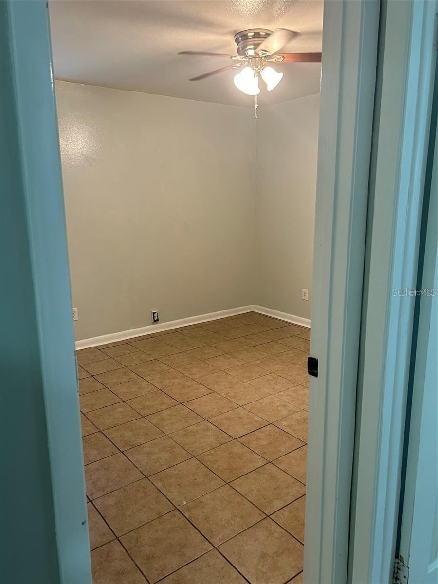 232 Beverly Blvd Property Photo 29