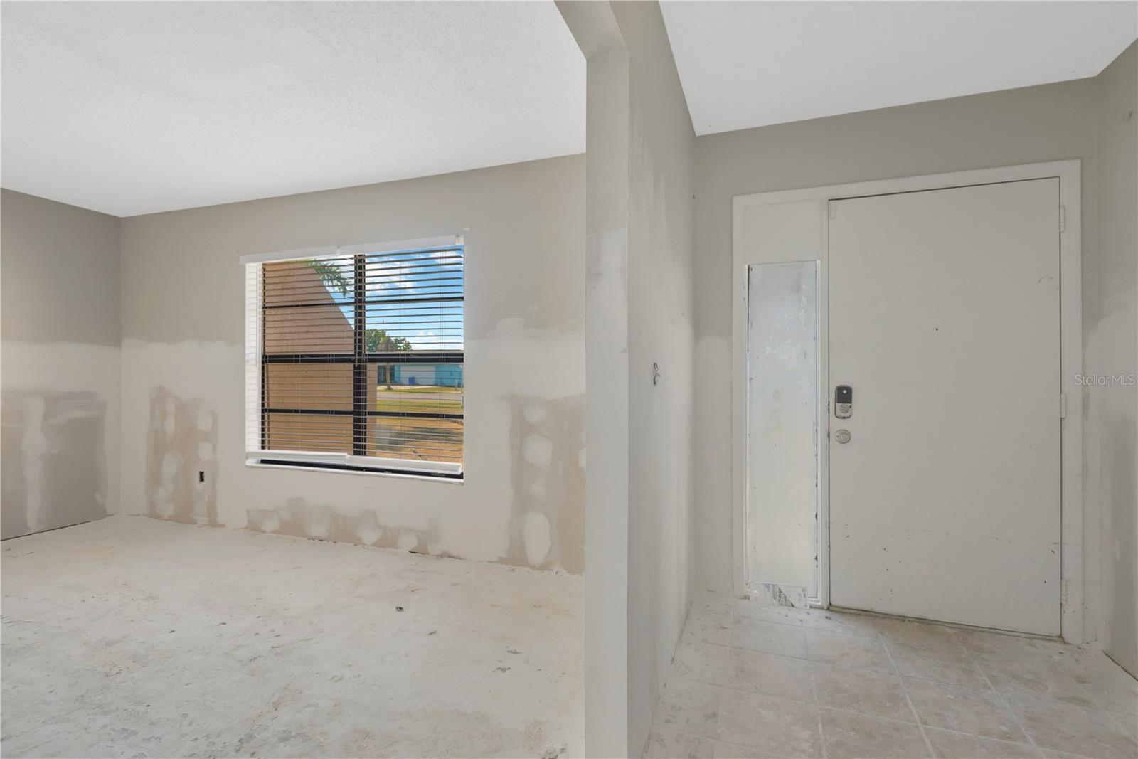 6507 Manila Palm Way Property Photo 12