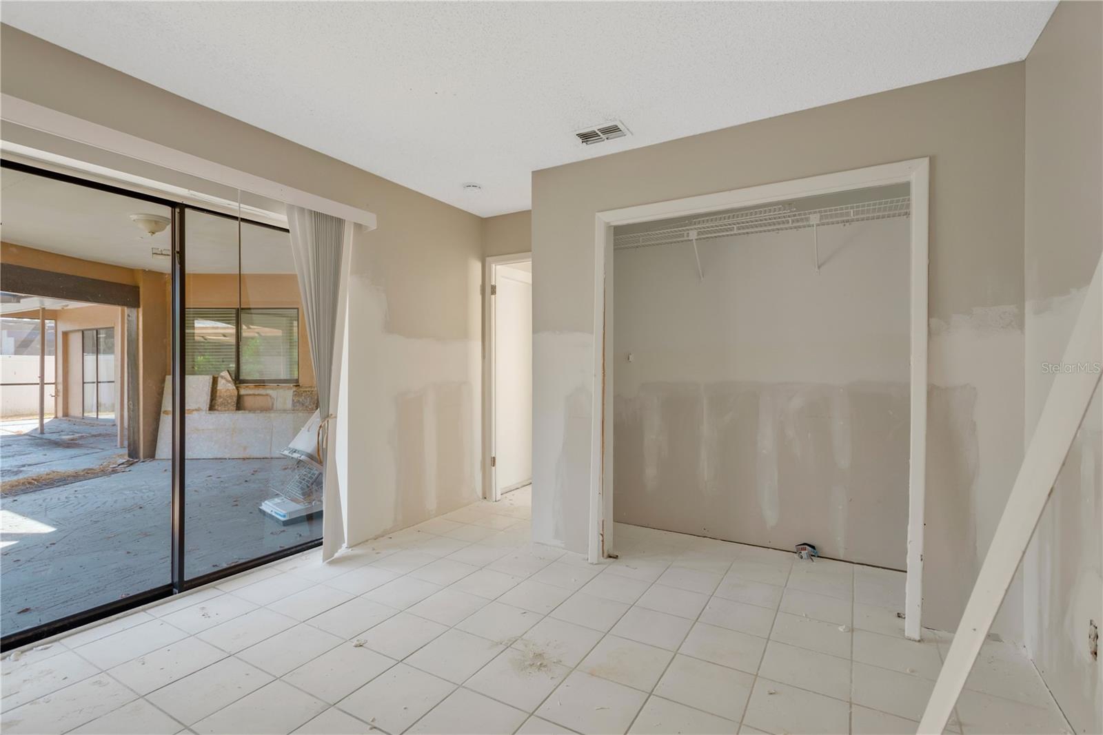 6507 Manila Palm Way Property Photo 21