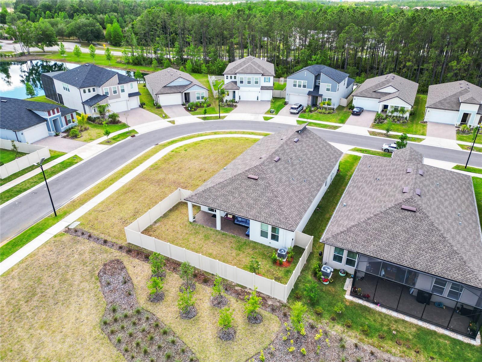 18331 Serene Lake Loop Property Photo 4