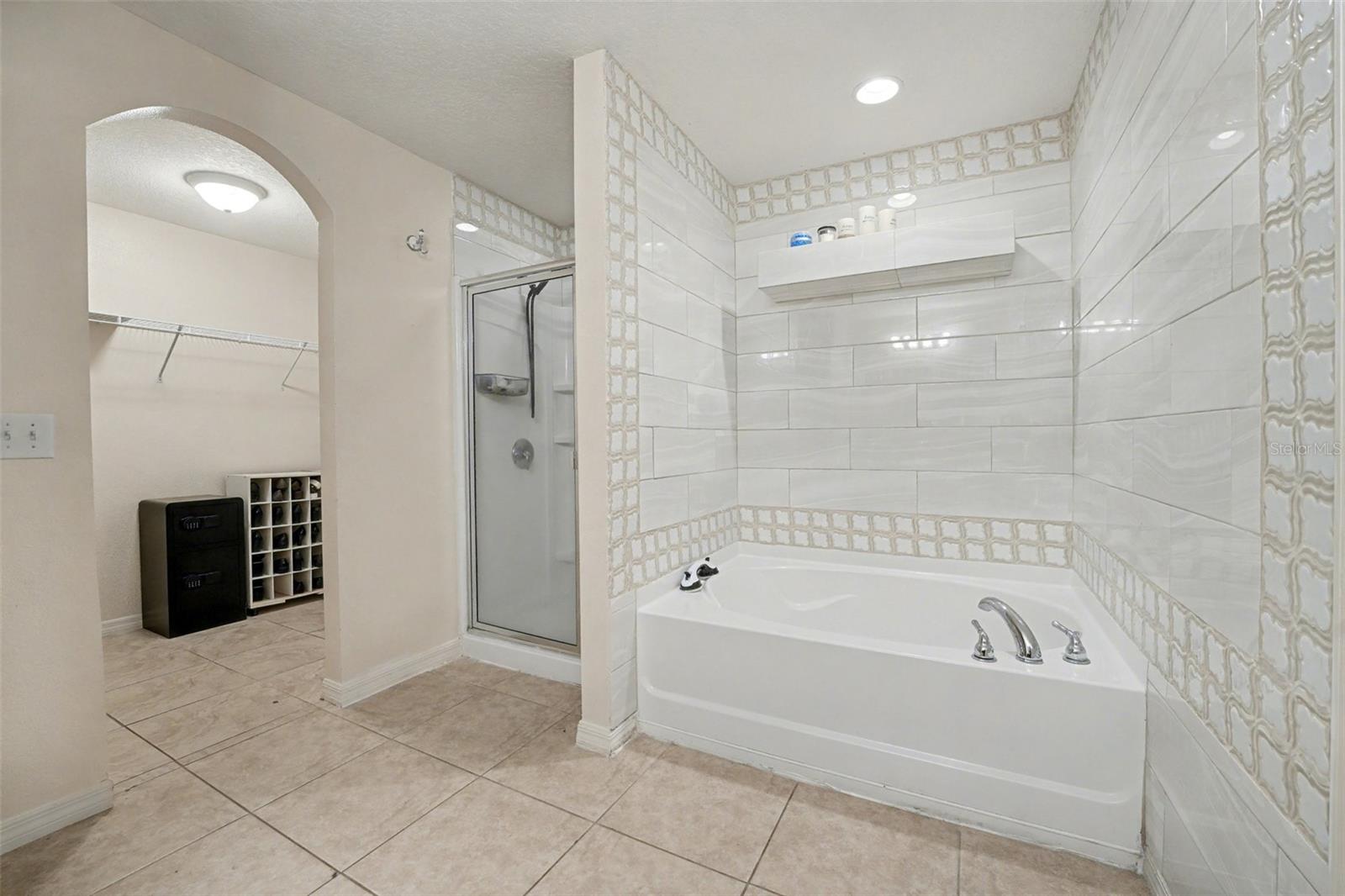 5630 Elsinore Way Property Photo 18