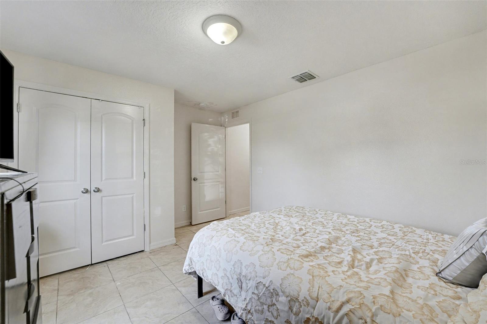 5630 Elsinore Way Property Photo 23