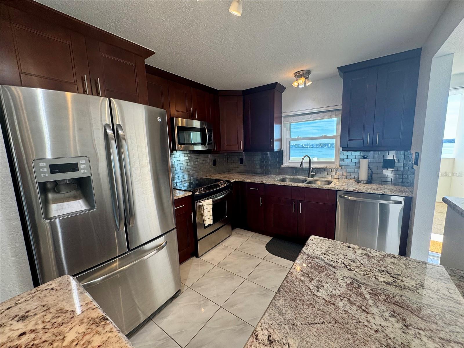 1230 Gulf Blvd #1402 Property Photo 12