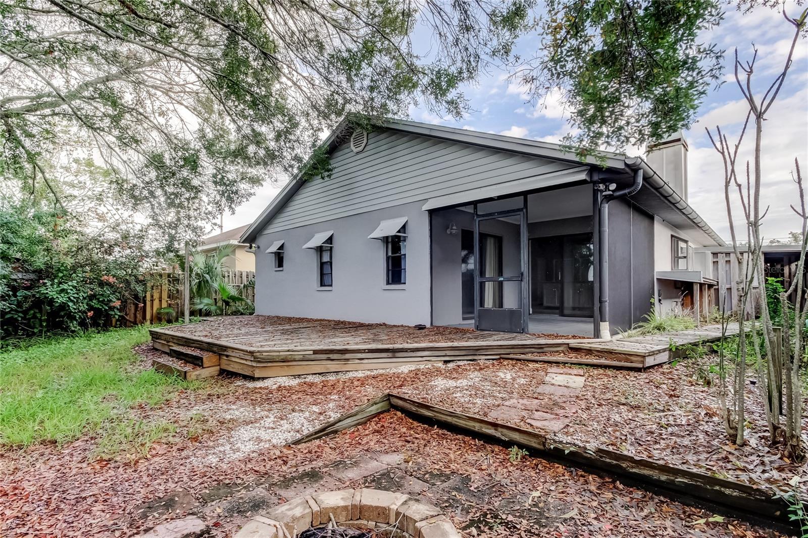 206 Bedford St Property Photo 44