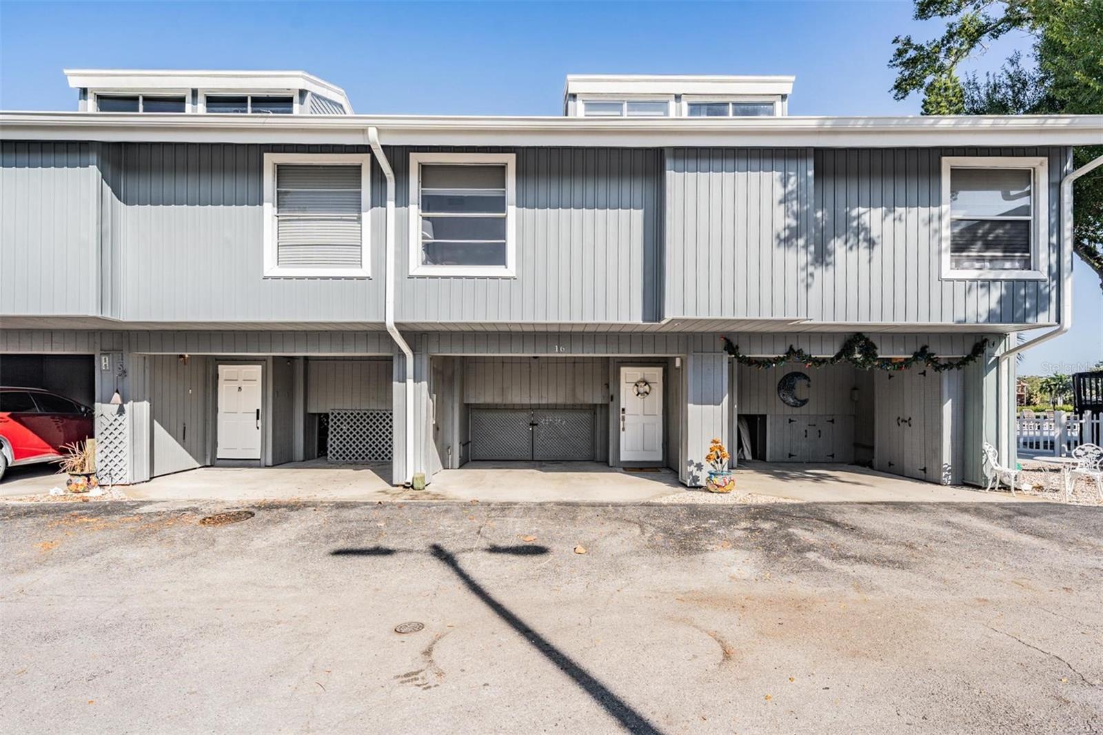 200 Meres Blvd #16 Property Photo 46