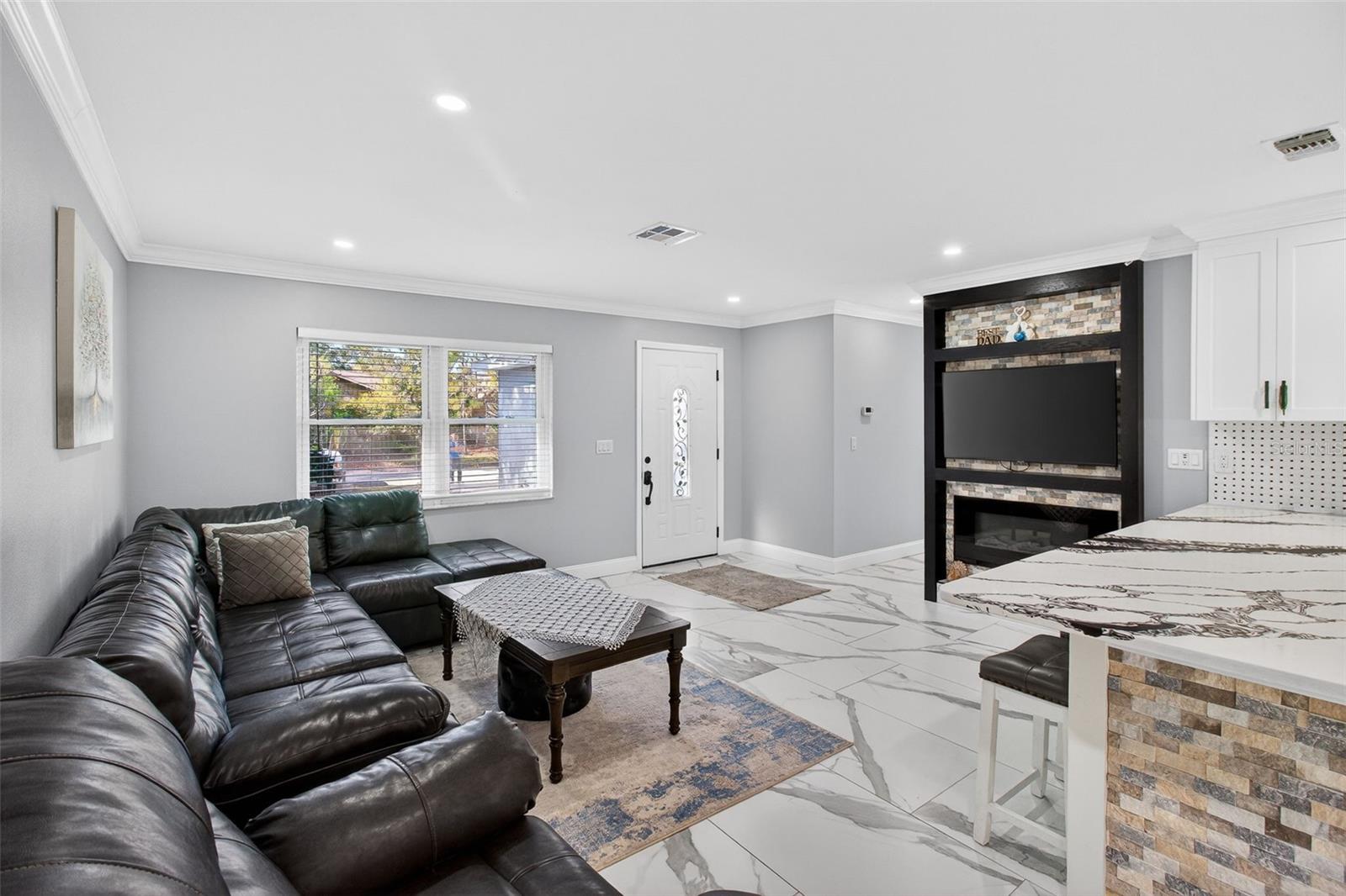 7227 118th Cir Property Photo 8