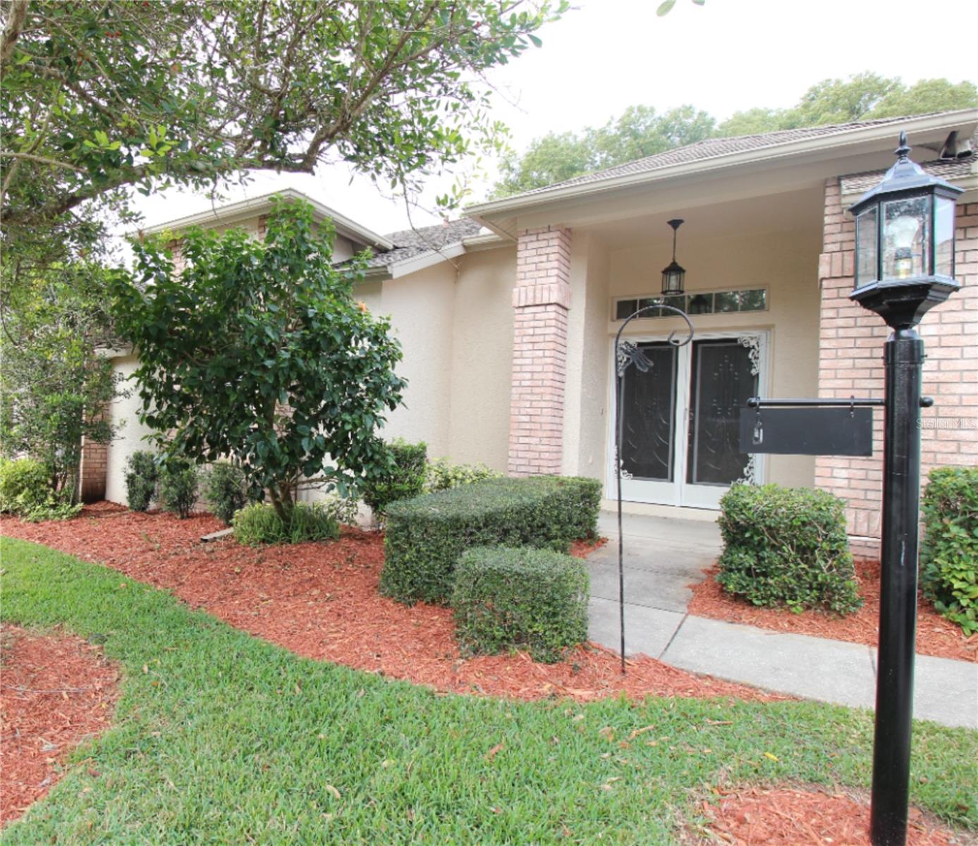 2113 Springmeadow Dr Property Photo 3