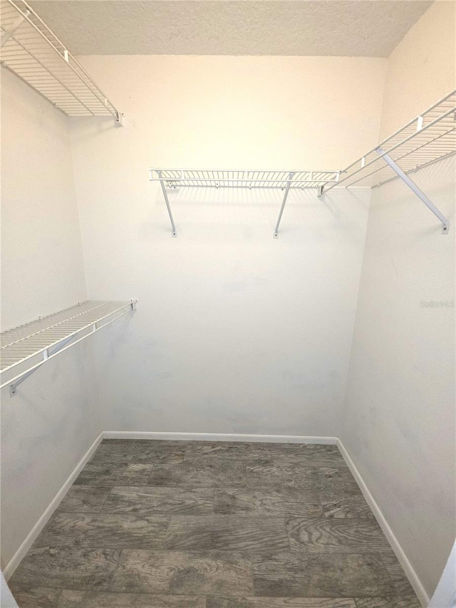 2113 Springmeadow Dr Property Photo 24