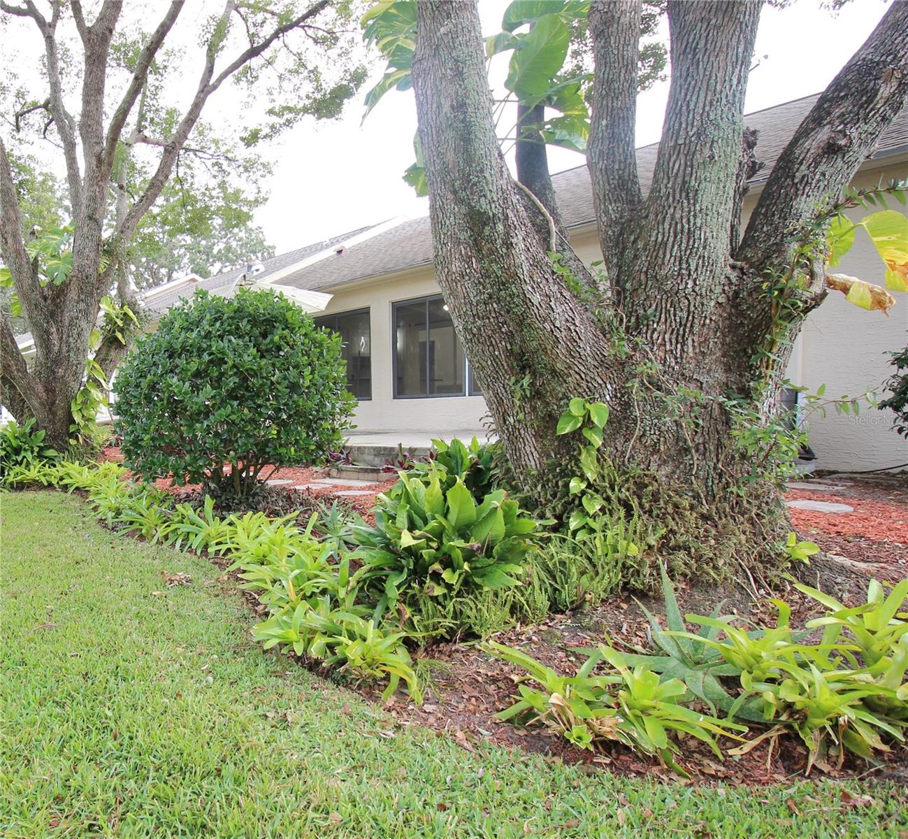 2113 Springmeadow Dr Property Photo 44
