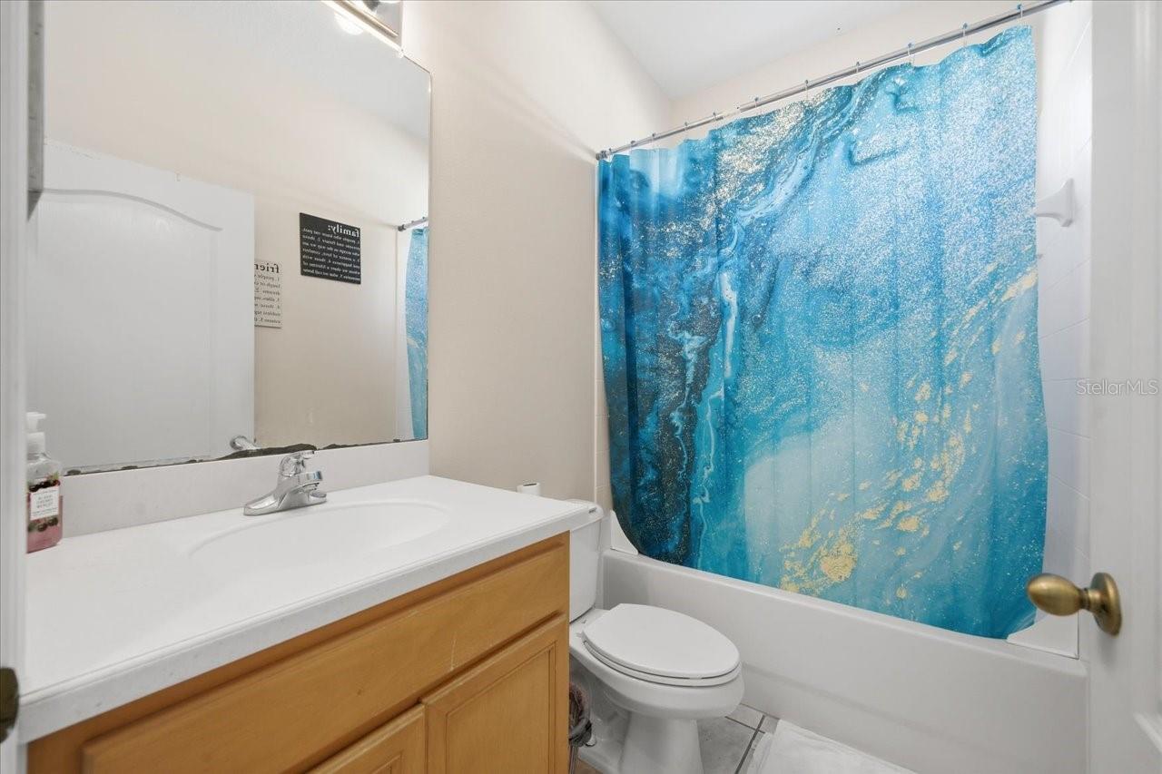 18425 Cypress Bay Pkwy Property Photo 22