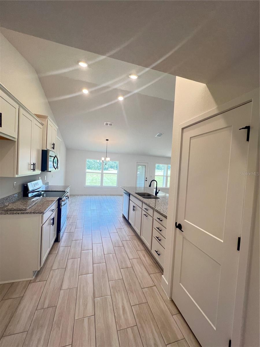 37136 Hidden View Property Photo 15