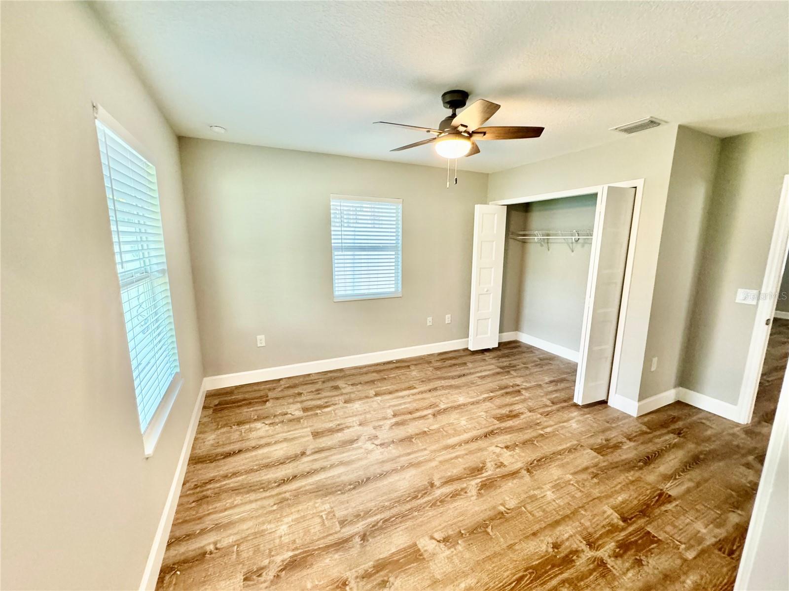 1493 Cleveland St Property Photo 29