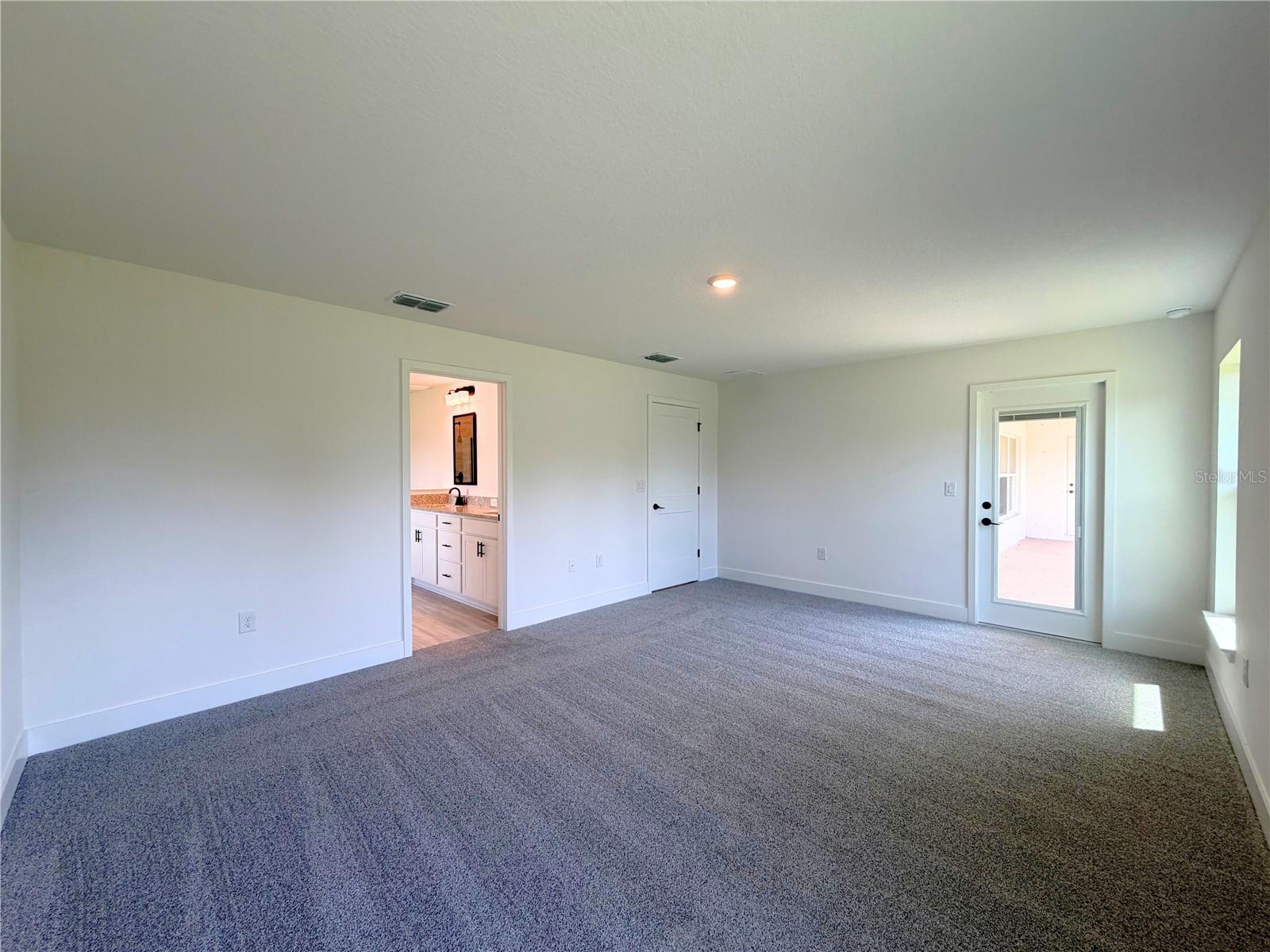 37041 Hidden View Circle Property Photo 20