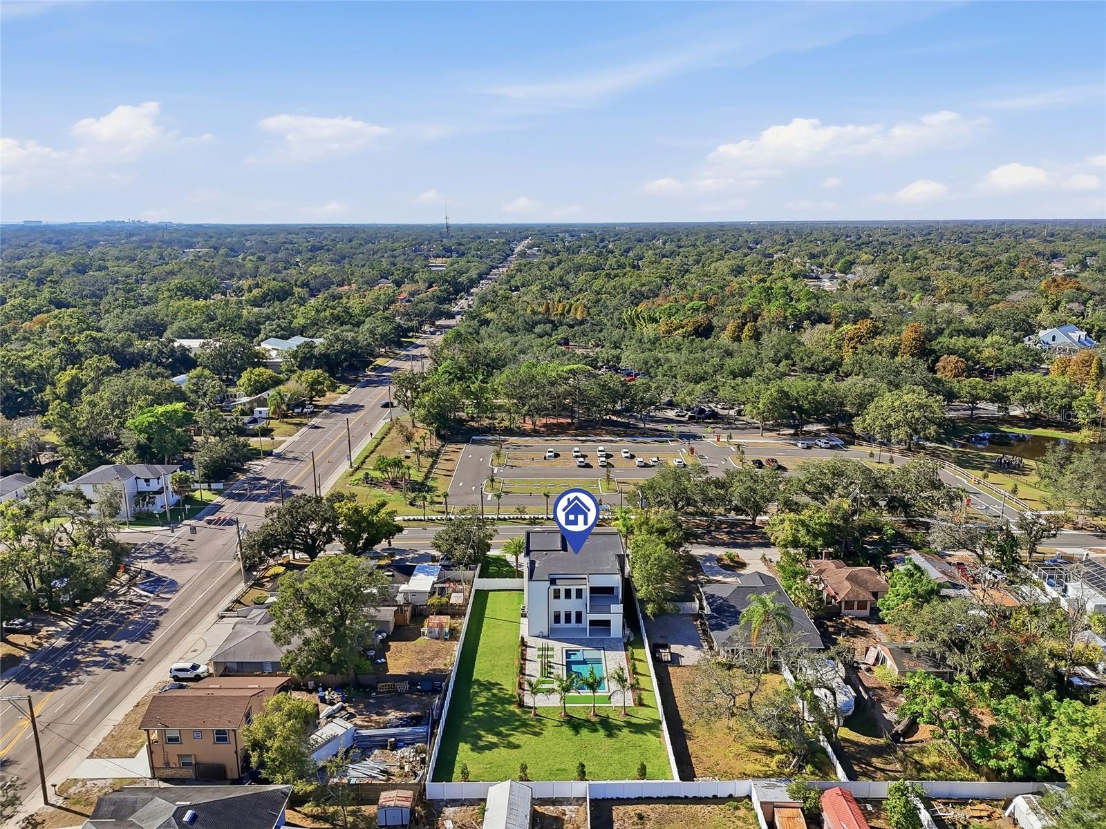 6907 N Boulevard Property Photo 89