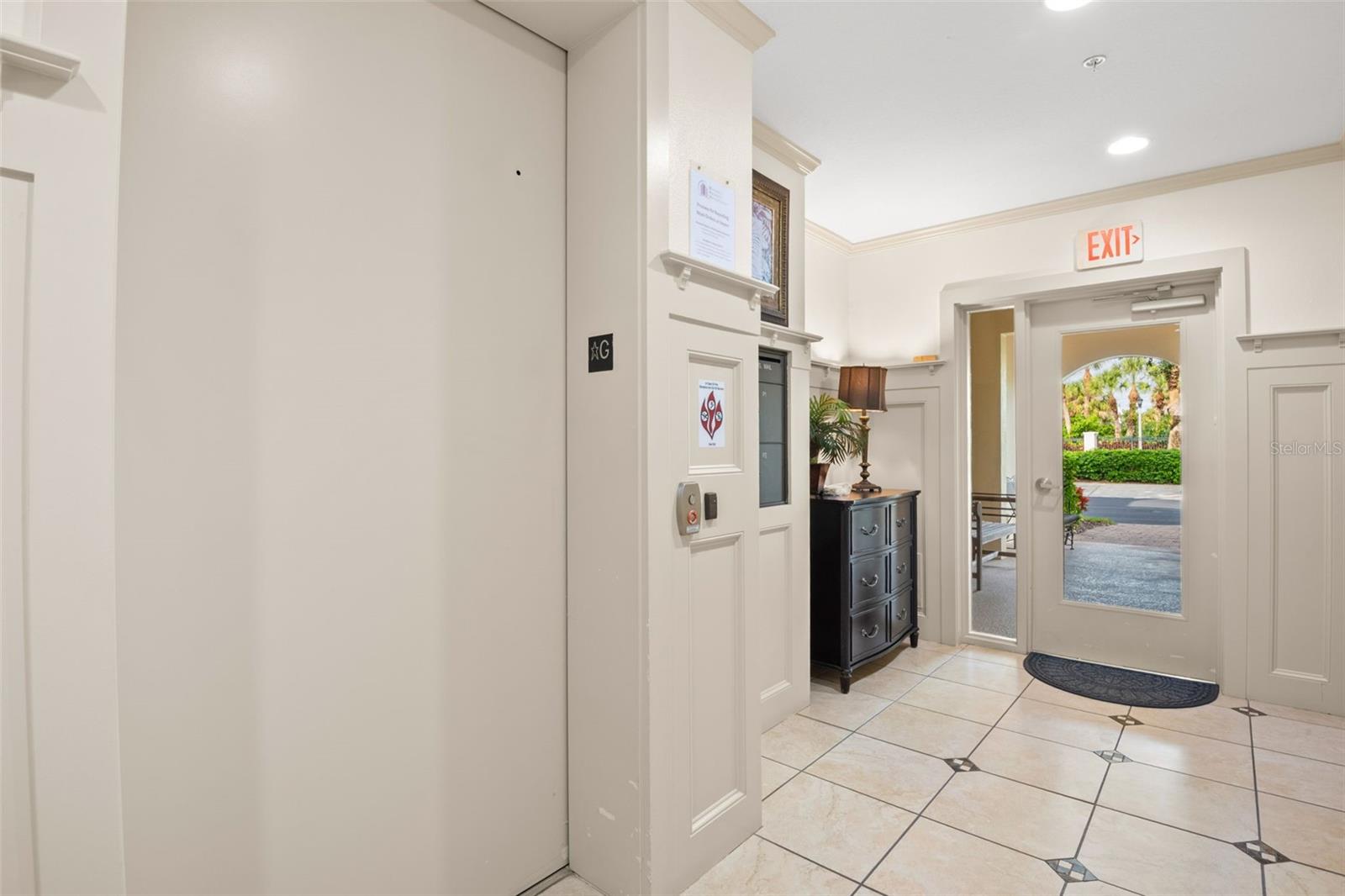 8 Academy Way S #123 Property Photo 3