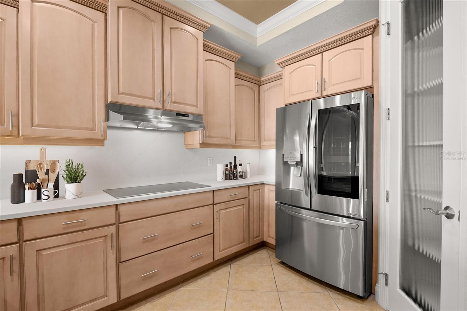 8 Academy Way S #123 Property Photo 6