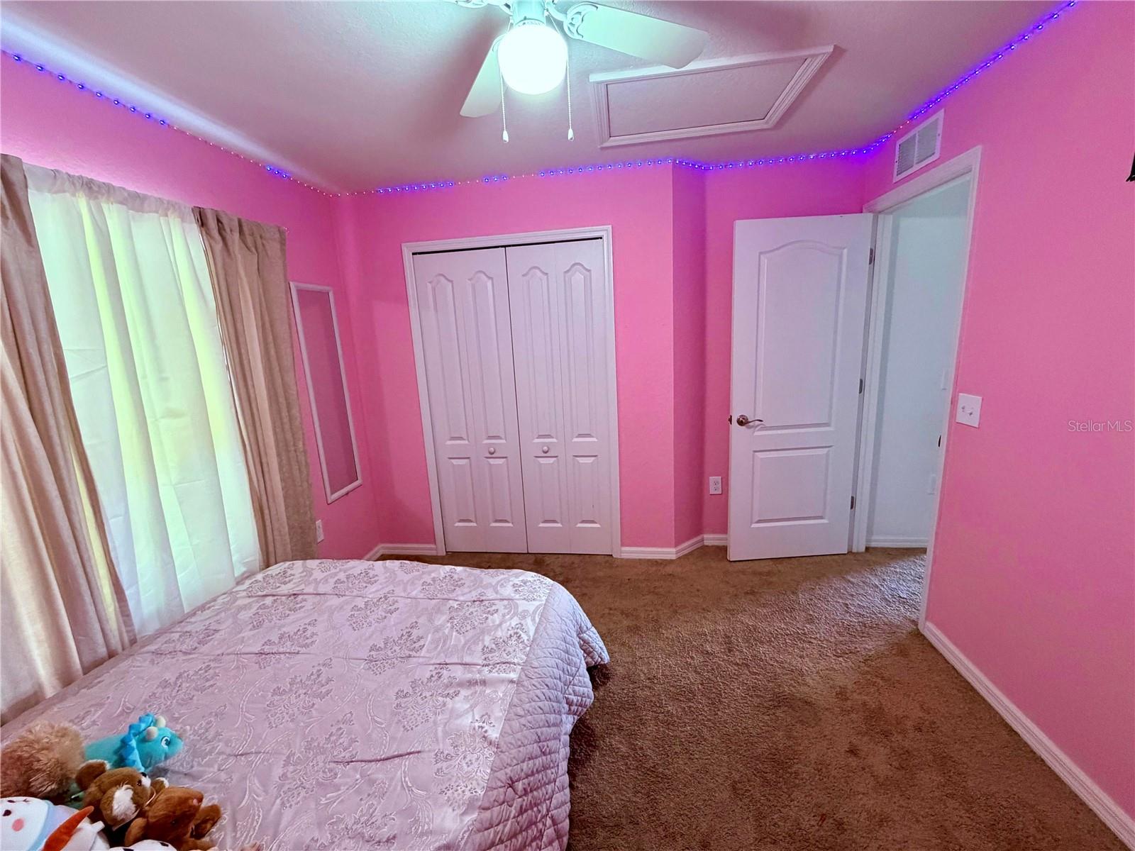 2713 Hudson St Property Photo 11