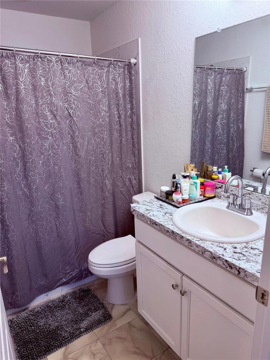 2713 Hudson St Property Photo 14