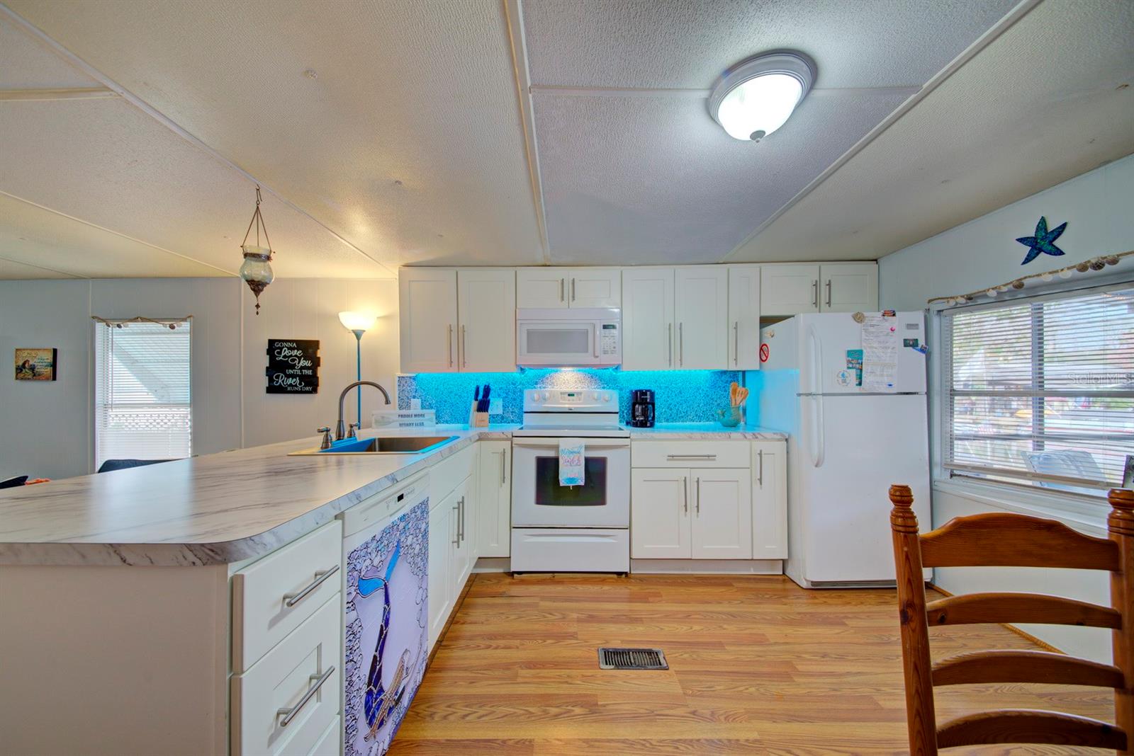 6427 W Richard Dr Property Photo 12