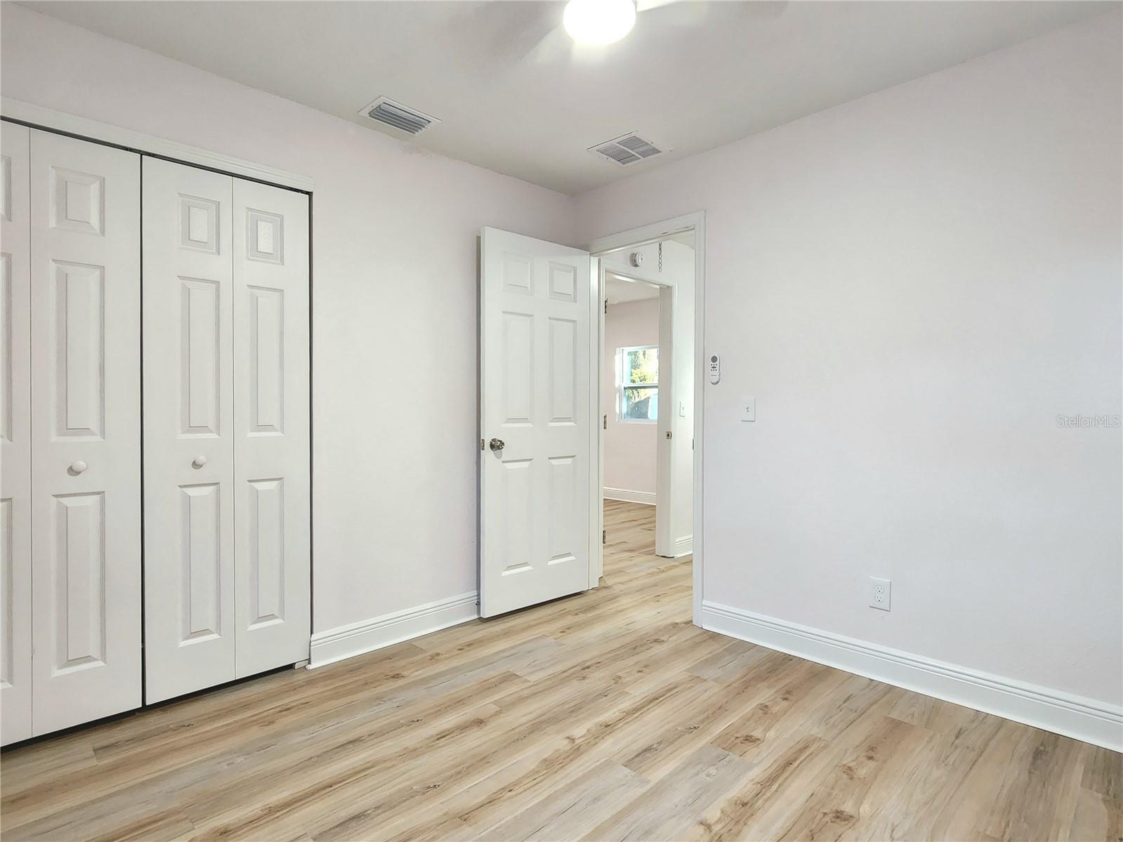 8917 N Highland Ave Property Photo 31