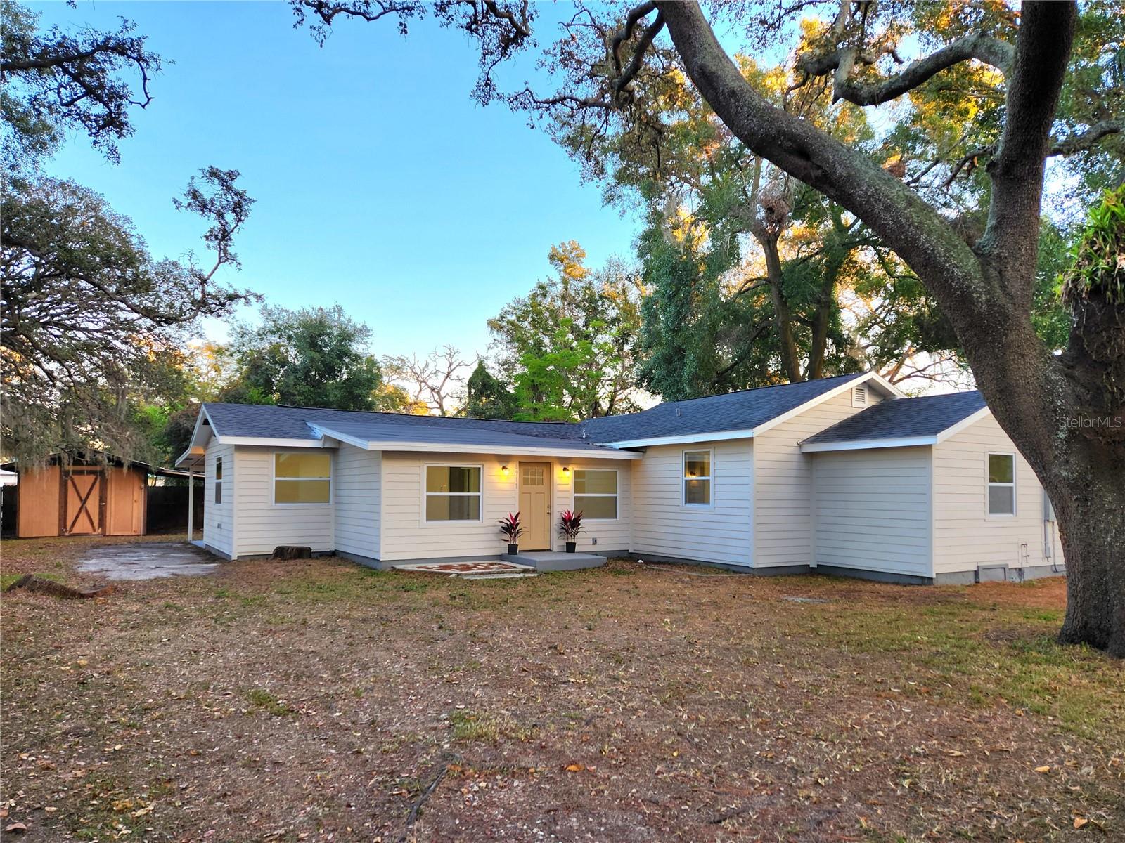 8917 N Highland Ave Property Photo 49