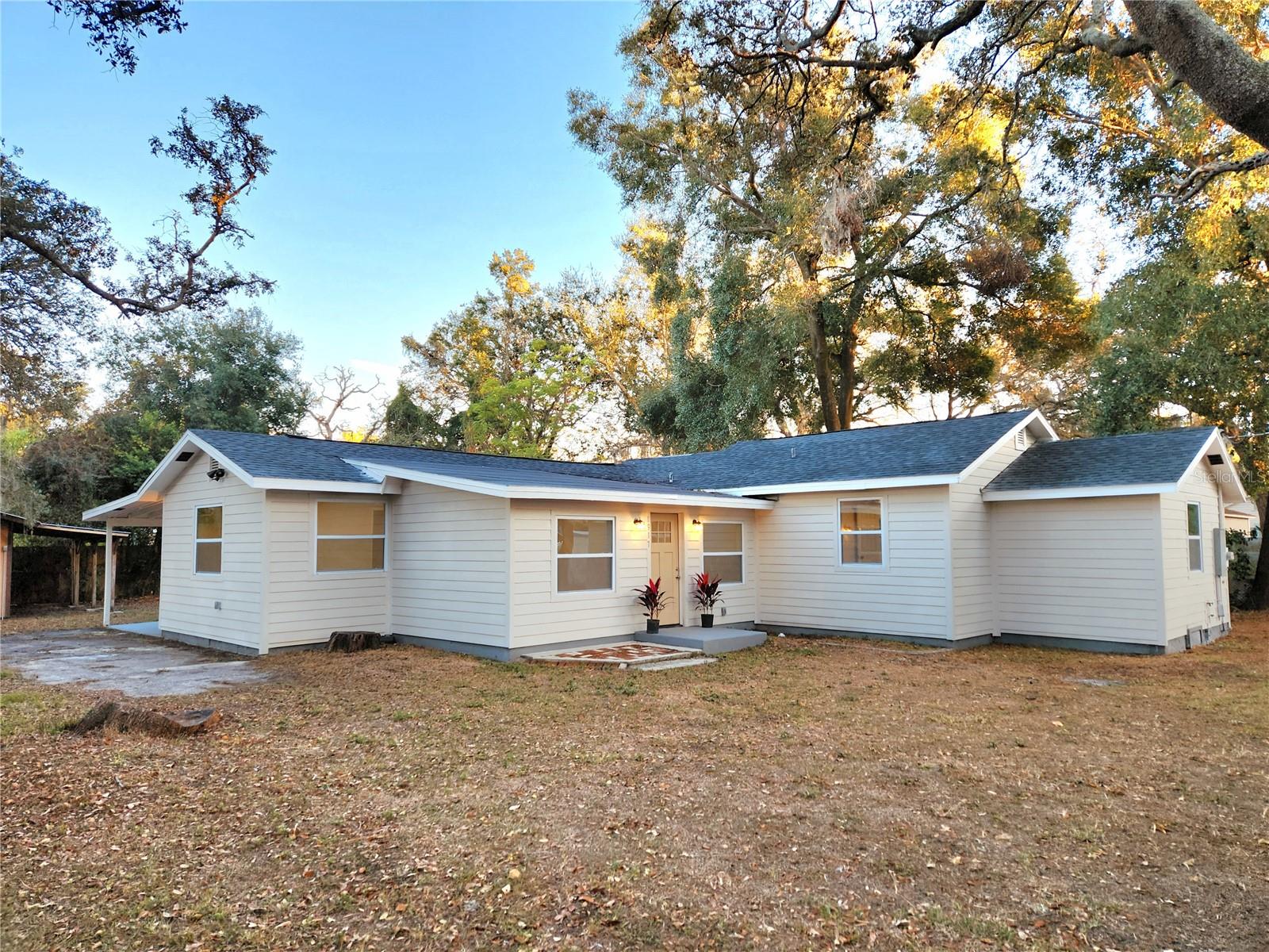 8917 N Highland Ave Property Photo 61