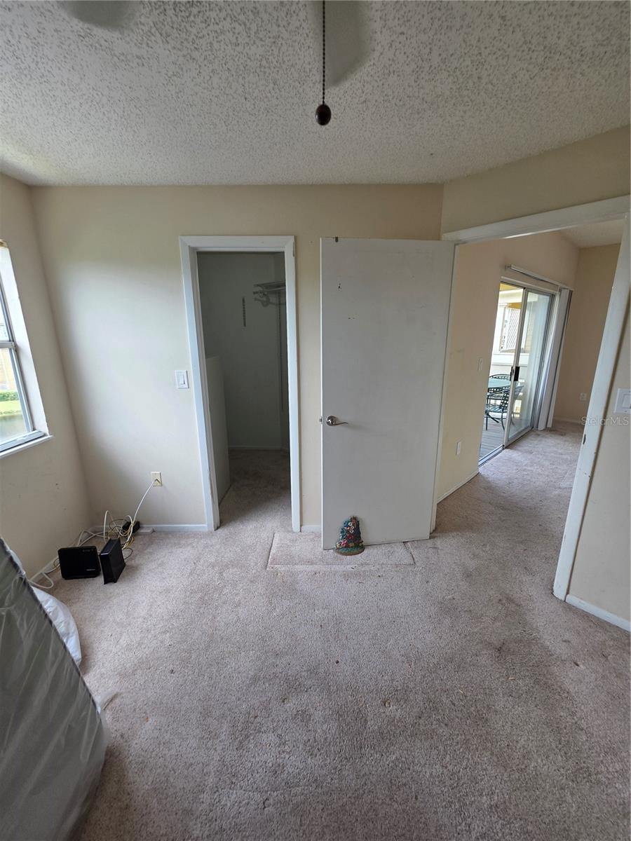 115 112th Ave Ne #1024 Property Photo 12