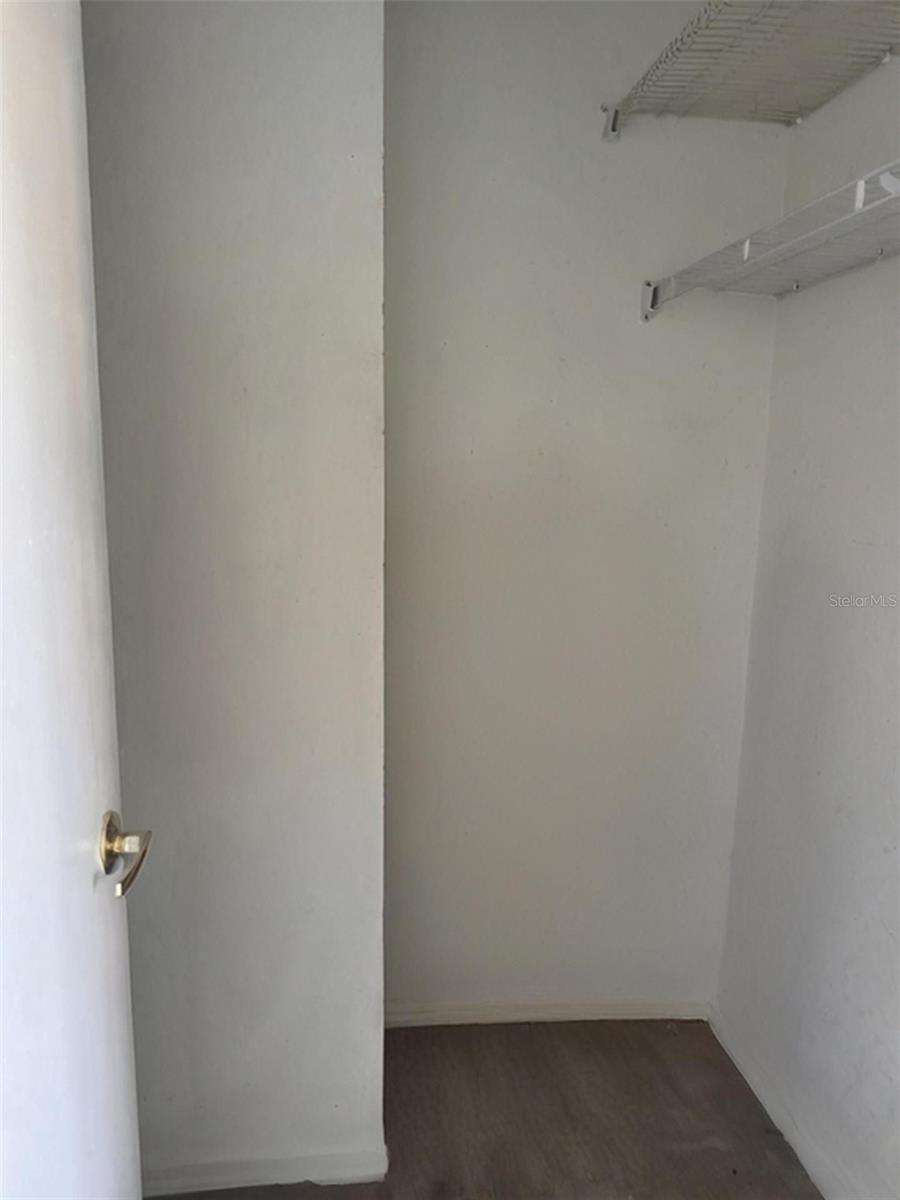 702 Tartan Loop Property Photo 19
