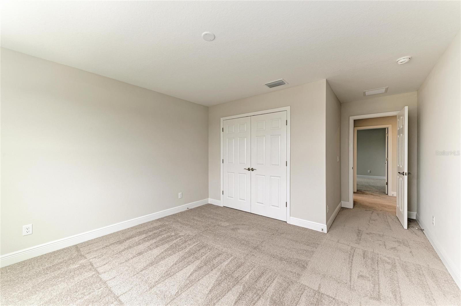 10186 Surrey Rose Dr Property Photo 29