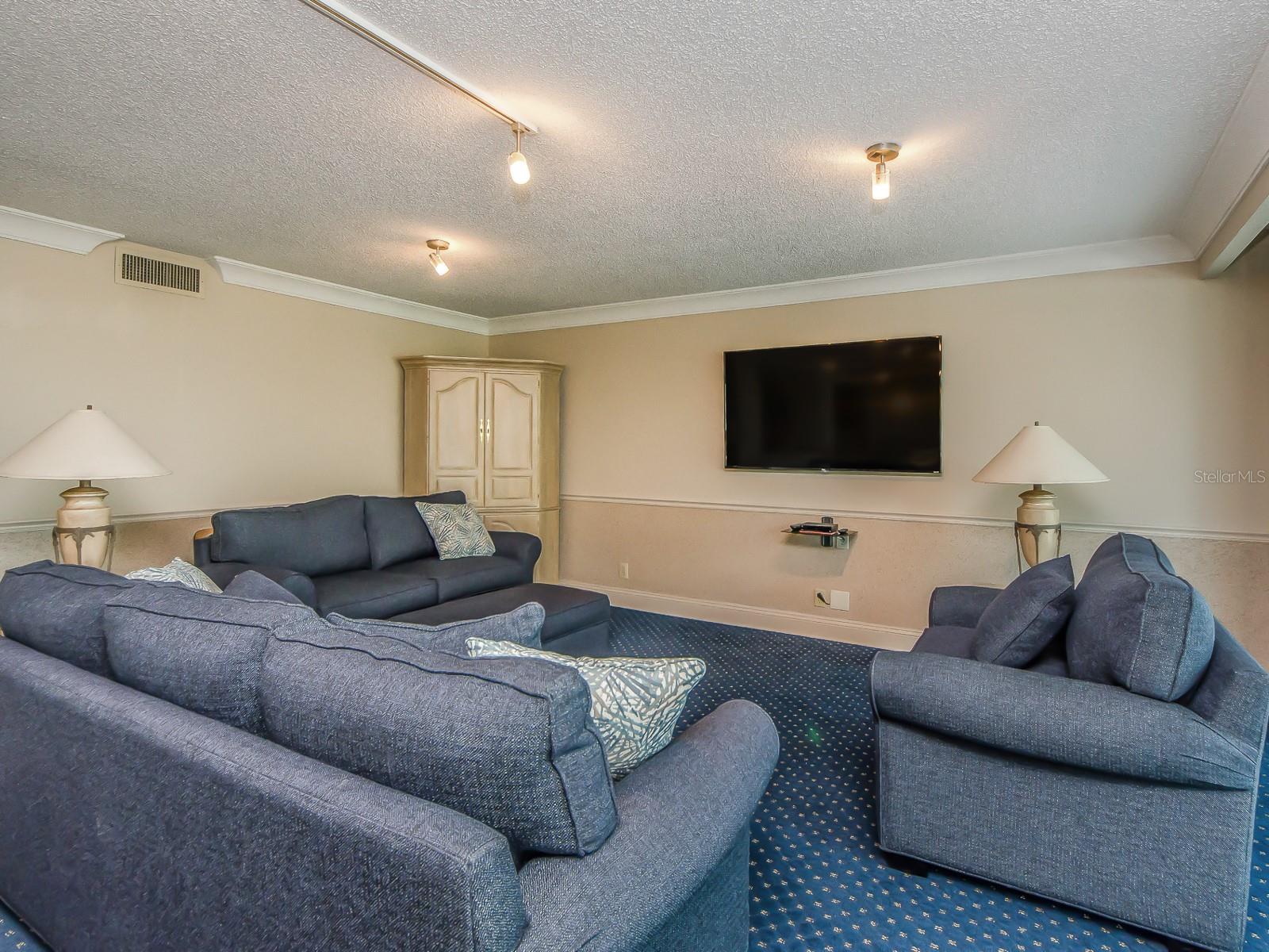 1430 Gulf Blvd #110 Property Photo 35