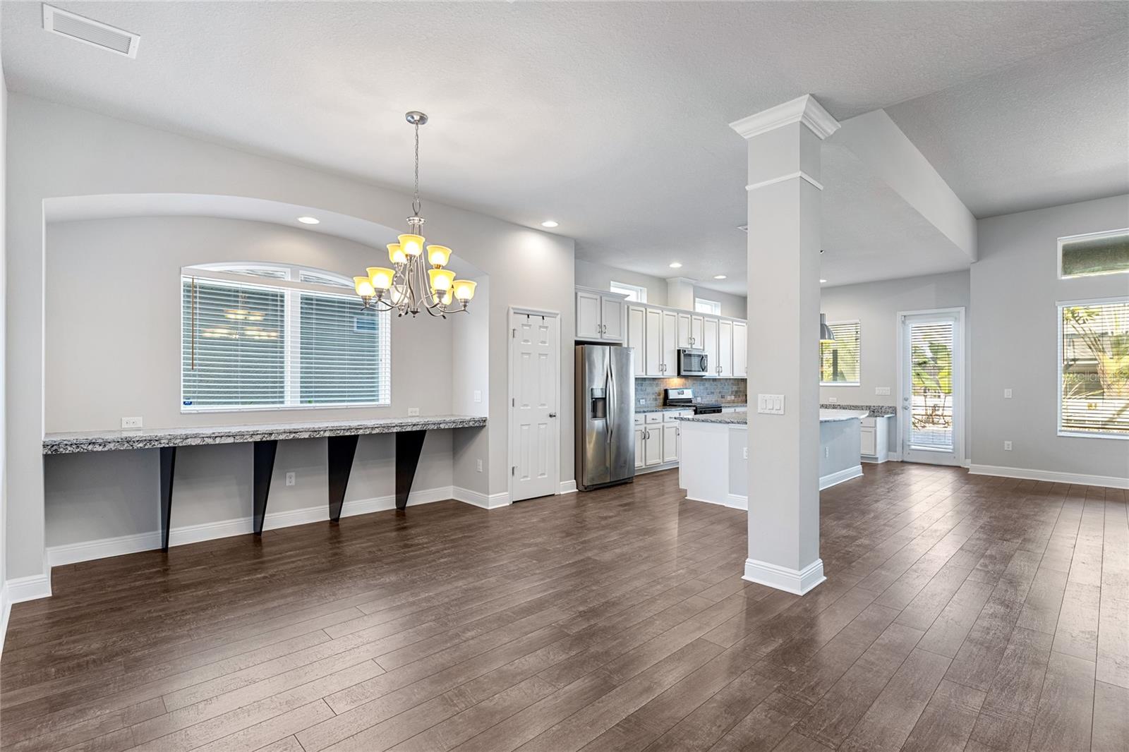 1308 Charleen St Property Photo 14
